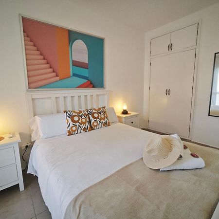 El Estudio De La Playa Benalbeach Vistas Al Mar เบนัลมาเดนา ภายนอก รูปภาพ