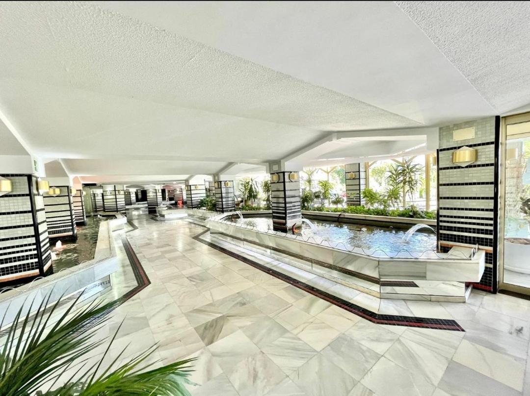 El Estudio De La Playa Benalbeach Vistas Al Mar เบนัลมาเดนา ภายนอก รูปภาพ