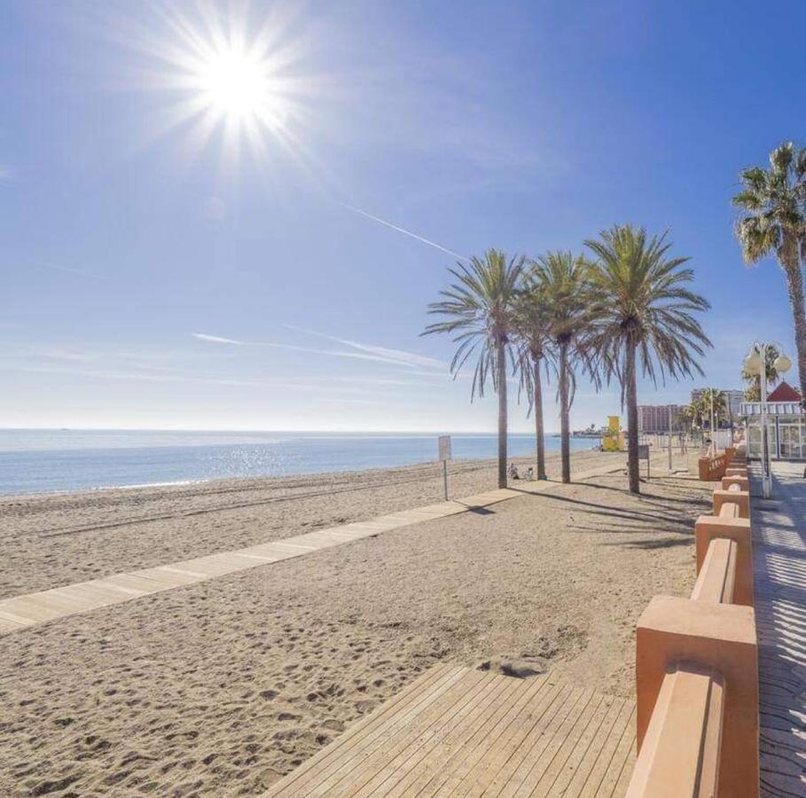 El Estudio De La Playa Benalbeach Vistas Al Mar เบนัลมาเดนา ภายนอก รูปภาพ
