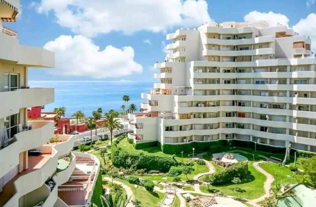 El Estudio De La Playa Benalbeach Vistas Al Mar เบนัลมาเดนา ภายนอก รูปภาพ