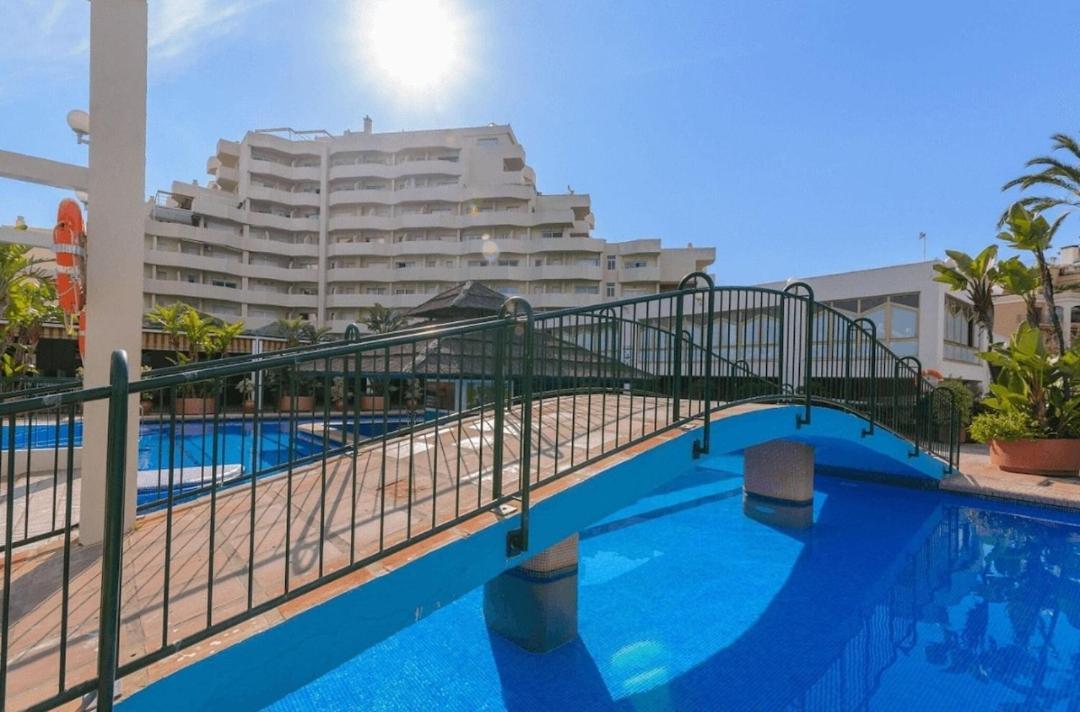 El Estudio De La Playa Benalbeach Vistas Al Mar เบนัลมาเดนา ภายนอก รูปภาพ