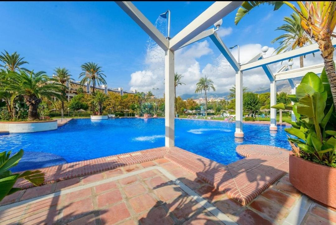 El Estudio De La Playa Benalbeach Vistas Al Mar เบนัลมาเดนา ภายนอก รูปภาพ