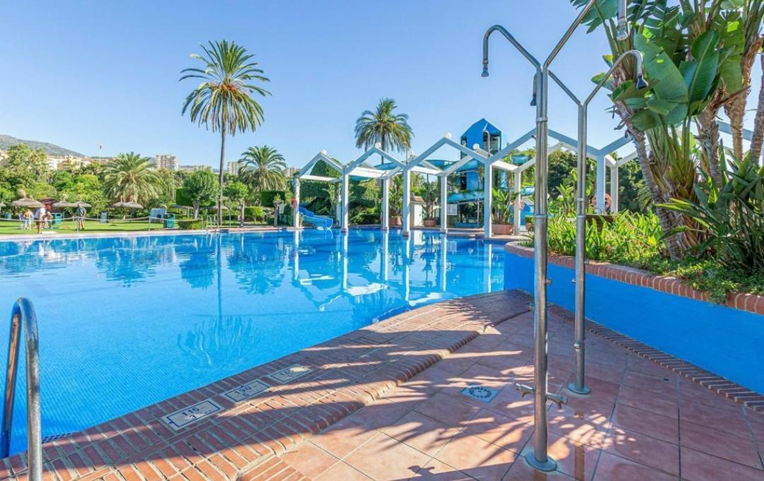 El Estudio De La Playa Benalbeach Vistas Al Mar เบนัลมาเดนา ภายนอก รูปภาพ