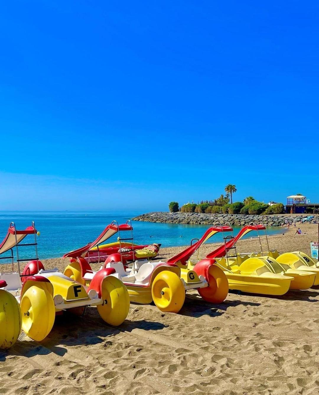 El Estudio De La Playa Benalbeach Vistas Al Mar เบนัลมาเดนา ภายนอก รูปภาพ