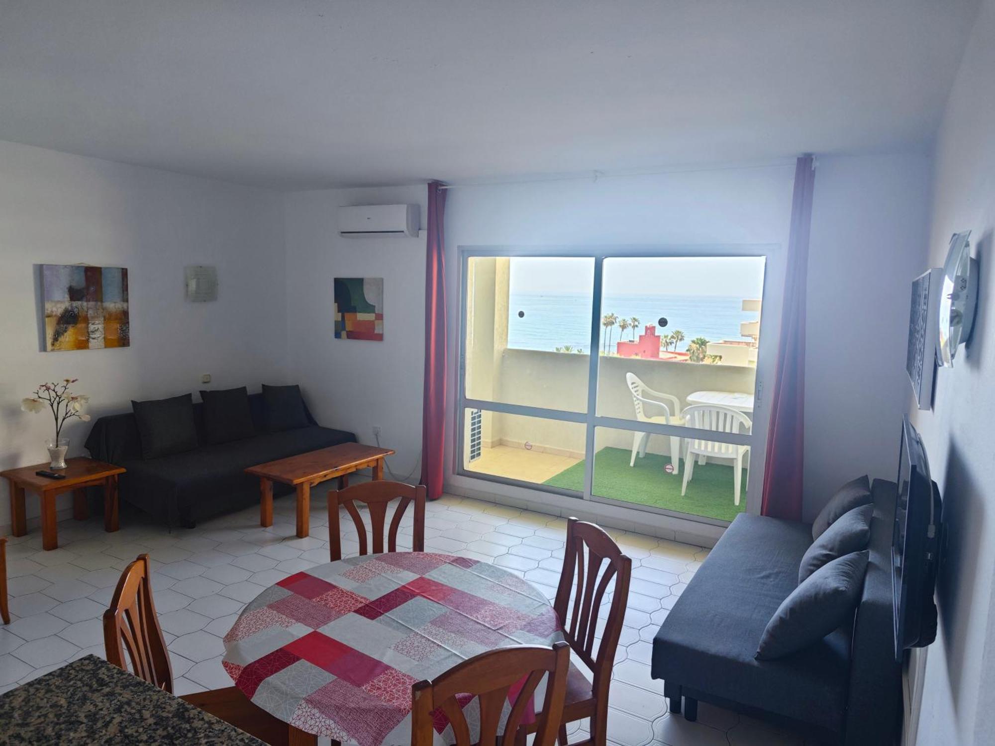 El Estudio De La Playa Benalbeach Vistas Al Mar เบนัลมาเดนา ห้อง รูปภาพ