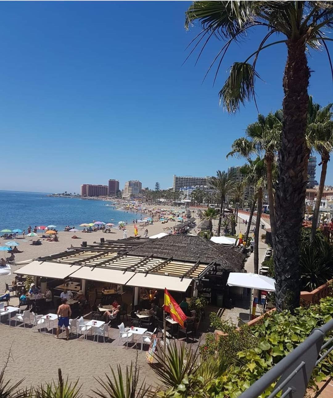 El Estudio De La Playa Benalbeach Vistas Al Mar เบนัลมาเดนา ภายนอก รูปภาพ