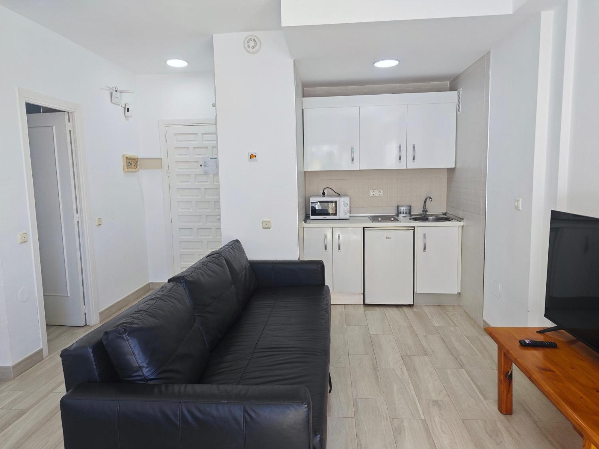El Estudio De La Playa Benalbeach Vistas Al Mar เบนัลมาเดนา ภายนอก รูปภาพ